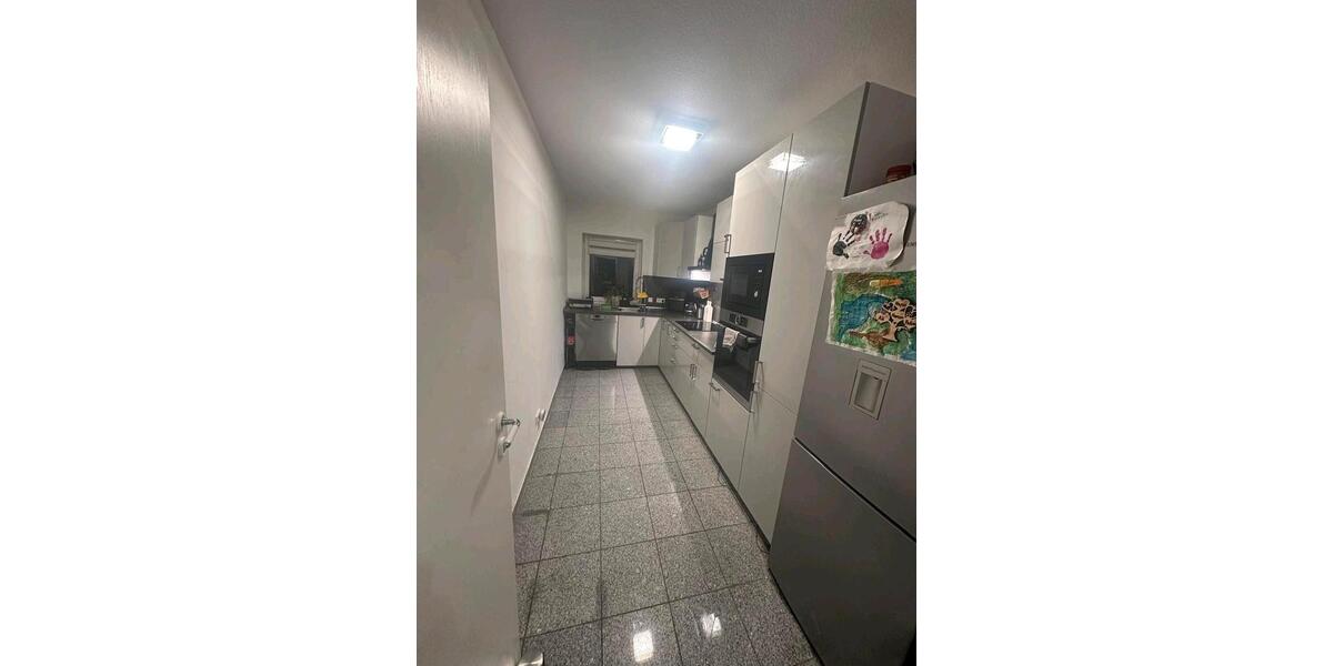 Dachgeschoßwohnung Sinn - 3 Zimmer, 85 m&sup2;, 800&euro; | Angebot:25613949