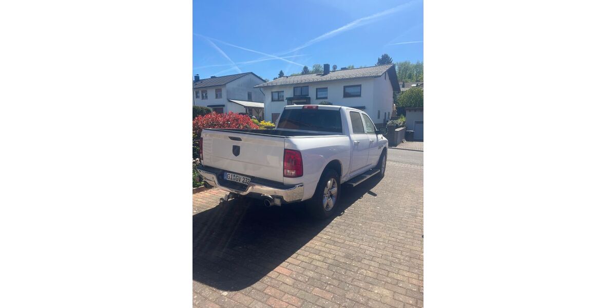 Dodge RAM 132.000 km 20.999 &euro; Queckborn 35305