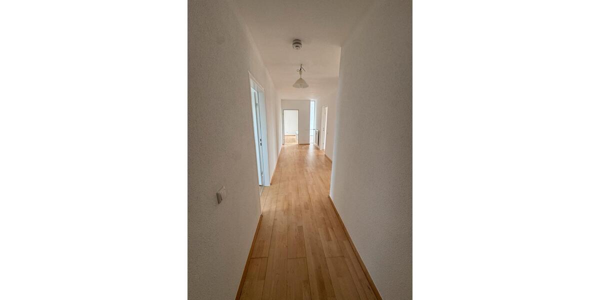 Etagenwohnung Pohlheim - 3 Zimmer, 92 m&sup2;, 269.000&euro; | Angebot:27083936