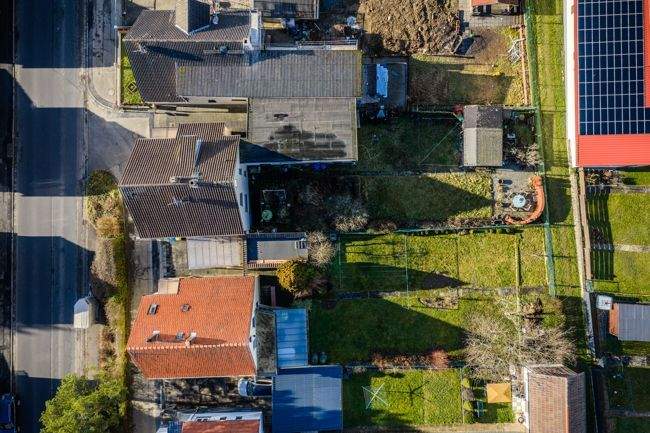 Einfamilienhaus Langgöns - 7 Zimmer, 153 m&sup2;, 330.000&euro; | Angebot:25876976