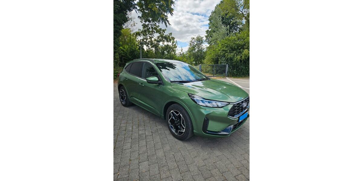 Ford Kuga 32.000 km 25.500 &euro; Wettenberg 35435