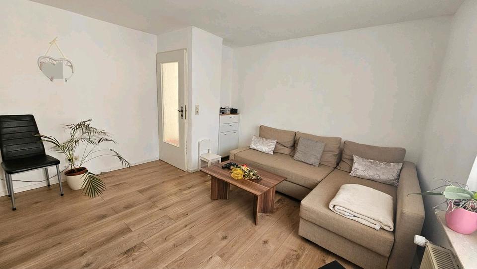 Mehrfamilienhaus, Wohnhaus Lich - 9 Zimmer, 160 m&sup2;, 330.000&euro; | Angebot:25876197