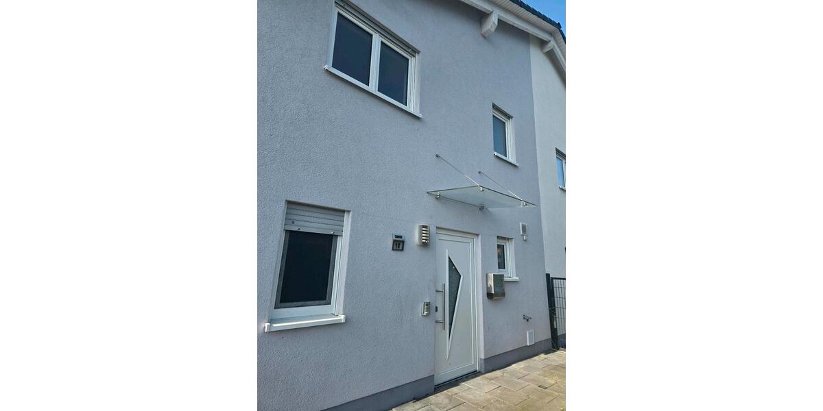 Einfamilienhaus Wettenberg - 1.500&euro; | Angebot:25872767