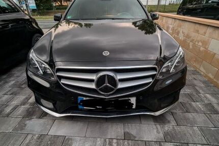 Mercedes-Benz E 300 142.000 km 18.500 &euro; Hüttenberg 35625