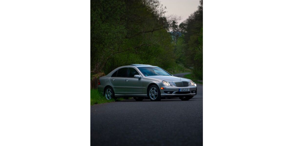 Mercedes-Benz C 32 AMG 197.000 km 15.000 &euro; Hüttenberg 35625