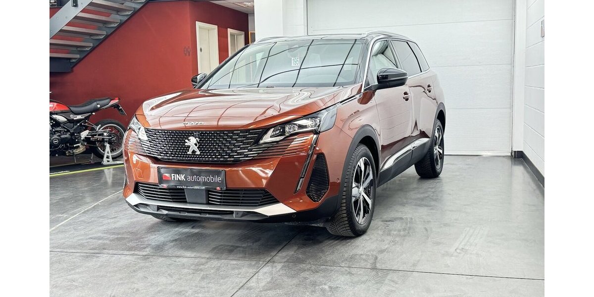 Peugeot 5008 GT 130 BlueHDi 1.Hand Panorama 7 Sitze 29.300 km 28.690 &euro; Lich 35423