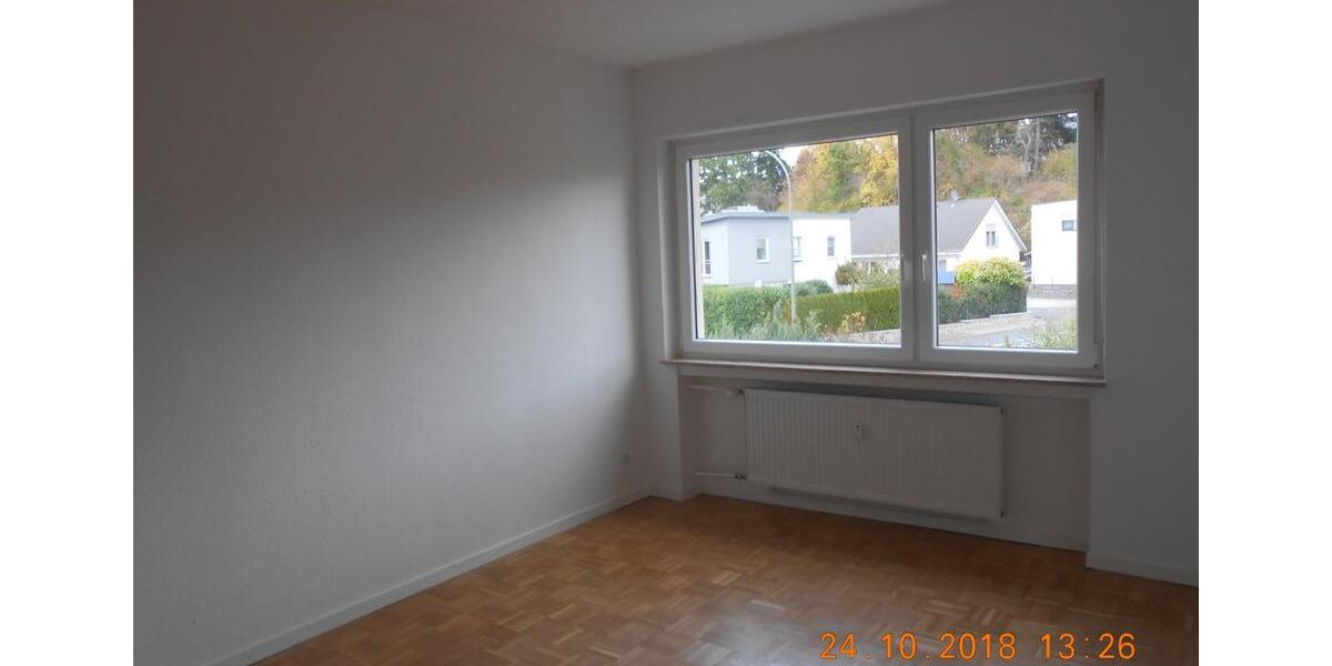 Etagenwohnung Heuchelheim a. d. Lahn - 4 Zimmer, 117 m&sup2;, 1.050&euro; | Angebot:25636429