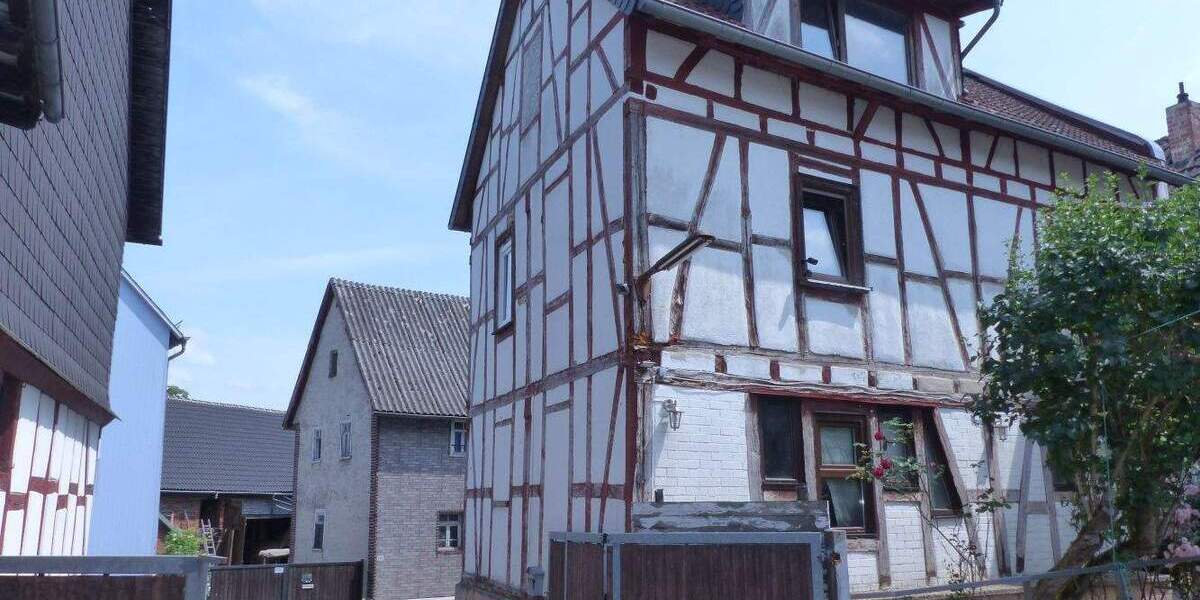 Einfamilienhaus Hüttenberg Volpertshausen - 5 Zimmer, 275.000&euro; | Angebot:25683223