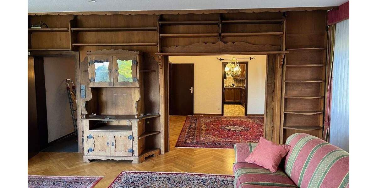 Mehrfamilienhaus, Wohnhaus Wettenberg - Krofdorf-Gleiberg Krofdorf-Gleiberg - 9 Zimmer, 243 m&sup2;, 675.000&euro; | Angebot:25695835