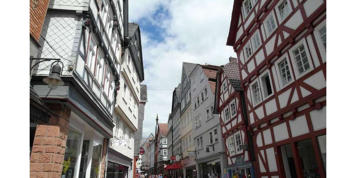 Etagenwohnung Marburg Südviertel - 1 Zimmer, 15 m&sup2;, 150&euro; | Angebot:26048034