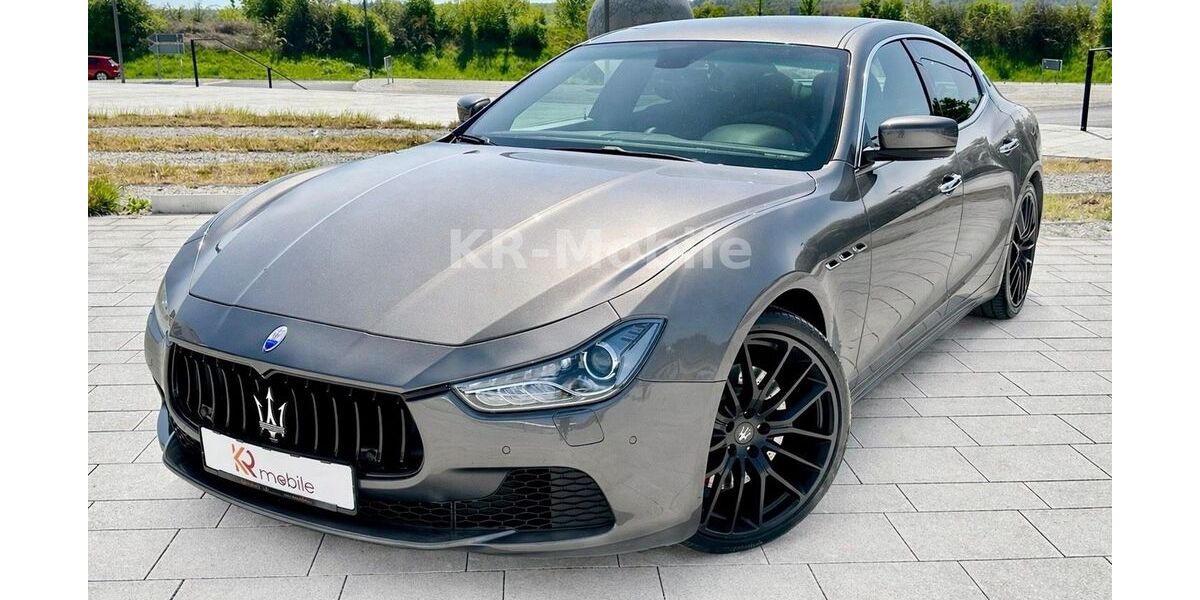 Maserati Ghibli 248.566 km 17.000 &euro; Garbenheim 35583