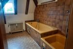 Dachgeschoßwohnung Hungen - 5 Zimmer, 140 m&sup2;, 160.000&euro; | Angebot:26866328