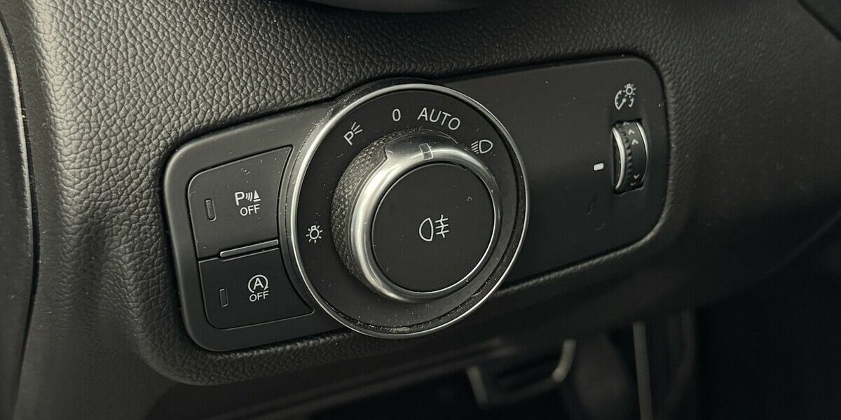 Alfa Romeo Giulia Competizione Q4 Turbo CarPlay Kamera 9.970 km 41.220 &euro; Lich 35423