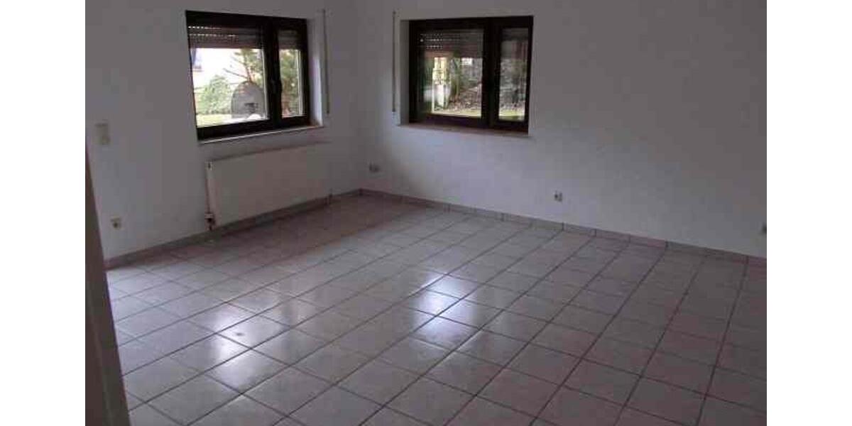 Erdgeschoßwohnung Waldsolms - 5 Zimmer, 65 m&sup2;, 178.000&euro; | Angebot:25284218