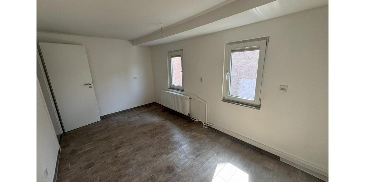 Dachgeschoßwohnung Homberg (Ohm) - 3 Zimmer, 87 m&sup2;, 820&euro; | Angebot:24418516