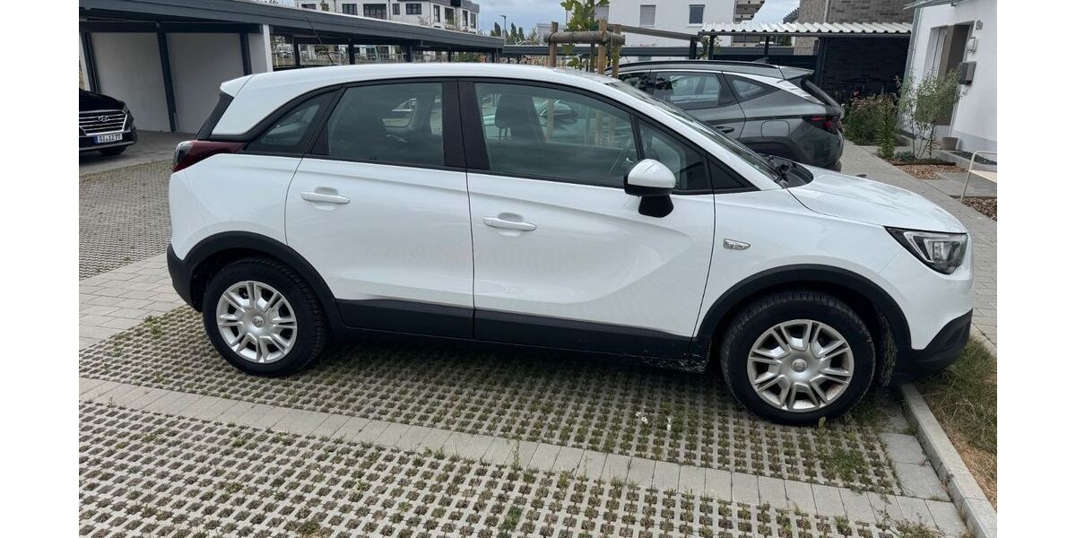 Opel Crossland (X) 76.541 km 8.500 &euro; Gießen 35394