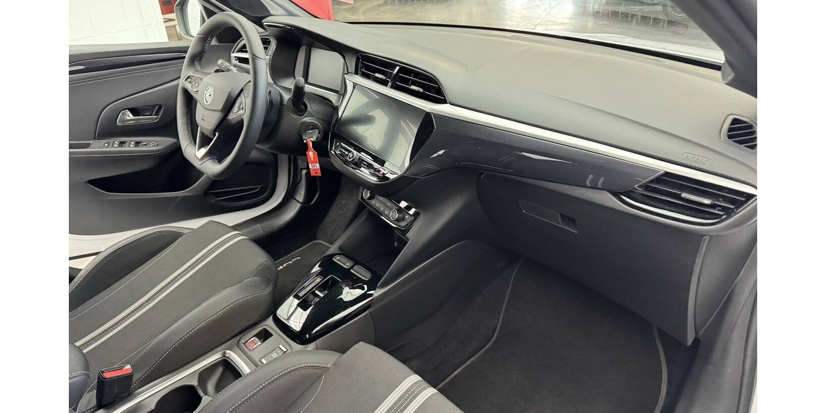 Opel Corsa GS 1.2 Turbo 1.Hand Sitzheizung Carplay 8.600 km 18.679 &euro; Lich 35423