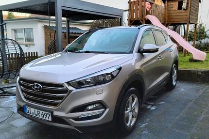 Hyundai TUCSON 78.000 km 13.300 &euro; Wettenberg 35435