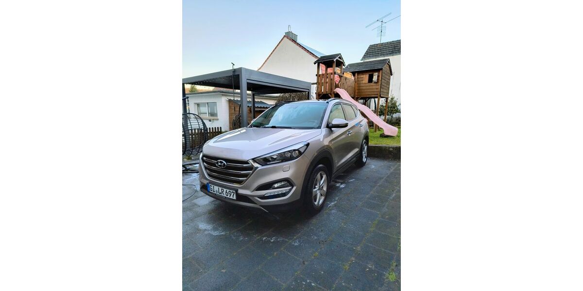 Hyundai TUCSON 78.000 km 13.800 &euro; Wettenberg 35435