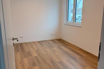 Wohnung Fronhausen - 3 Zimmer, 65 m&sup2;, 1.100&euro; | Angebot:24454692