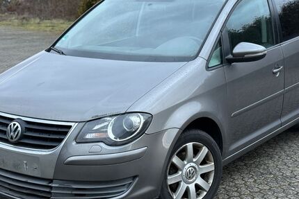 VW Touran 199.850 km 6.490 &euro; Lollar ( bei Gießen ) 35457