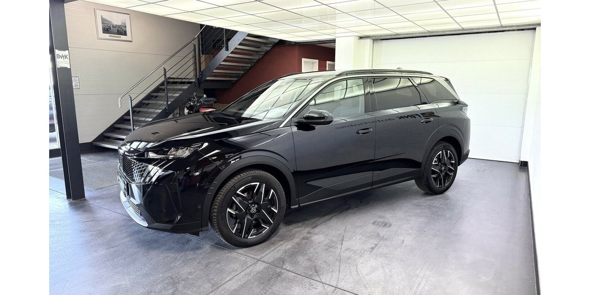 Peugeot 5008 145 Mild Hybrid Allure7 Sitzer LED 360°Cam 35.800 km 27.320 &euro; Lich 35423