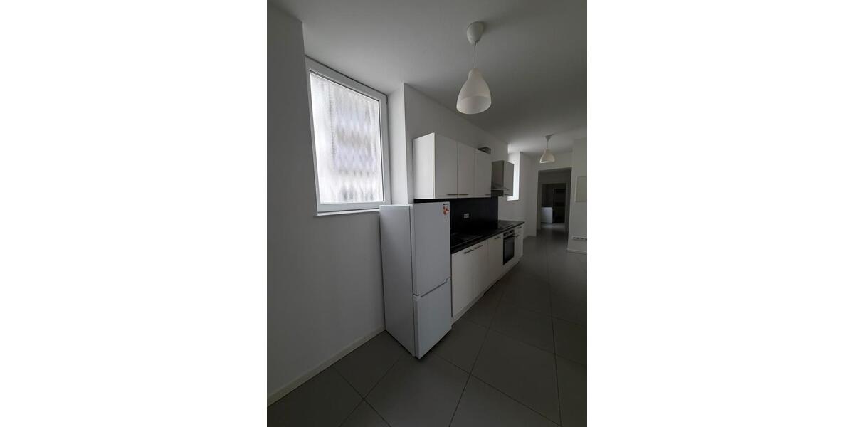 Etagenwohnung Gießen - 3 Zimmer, 90 m&sup2;, 490&euro; | Angebot:25382271