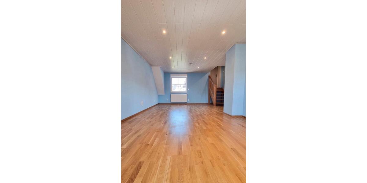 Einfamilienhaus Wetzlar Altenberger Straße - 4 Zimmer, 130 m&sup2;, 1.450&euro; | Angebot:25830240