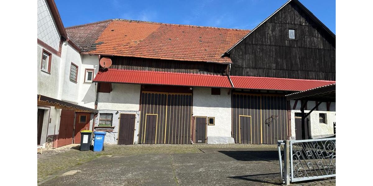 Bauernhaus, Landhaus Grünberg - 10 Zimmer, 260 m&sup2;, 285.000&euro; | Angebot:26692827