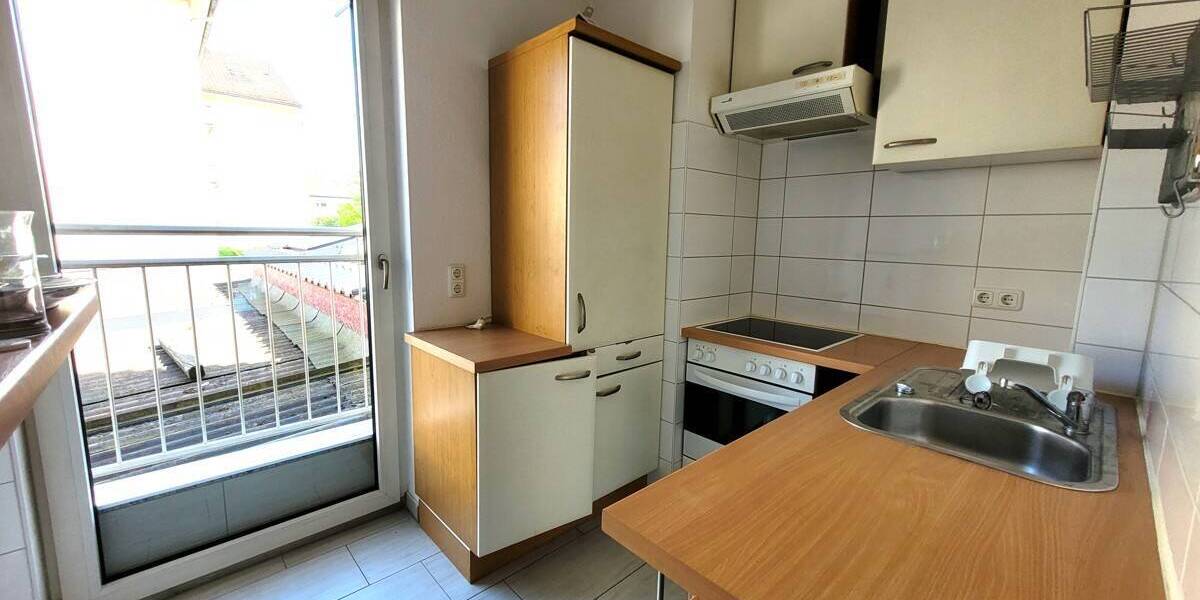 Etagenwohnung Gießen - 2 Zimmer, 67 m&sup2;, 700&euro; | Angebot:26585118