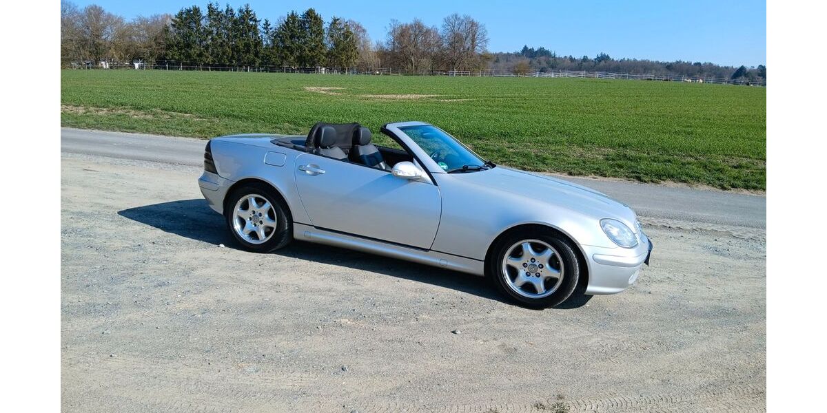 Mercedes-Benz SLK 200 108.000 km 7.500 &euro; Usingen 61250