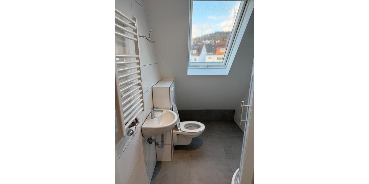 Etagenwohnung Lollar - 2 Zimmer, 70 m&sup2;, 750&euro; | Angebot:26679023