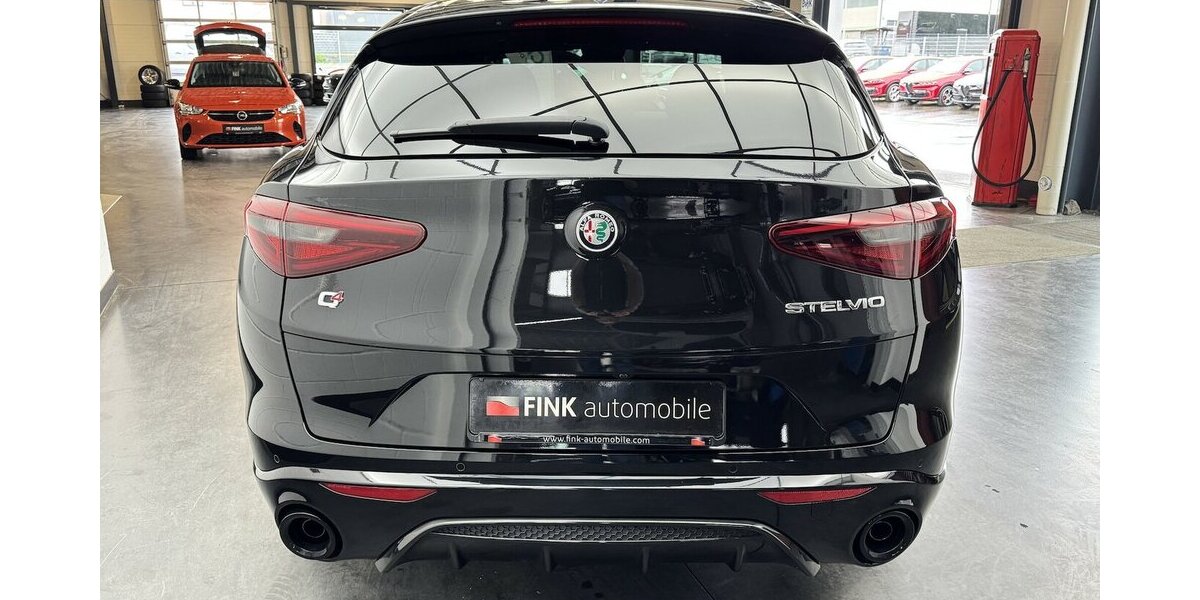 Alfa Romeo Stelvio 2.2 D Veloce Q4 1.Hand Panodach 37.600 km 35.320 &euro; Lich 35423