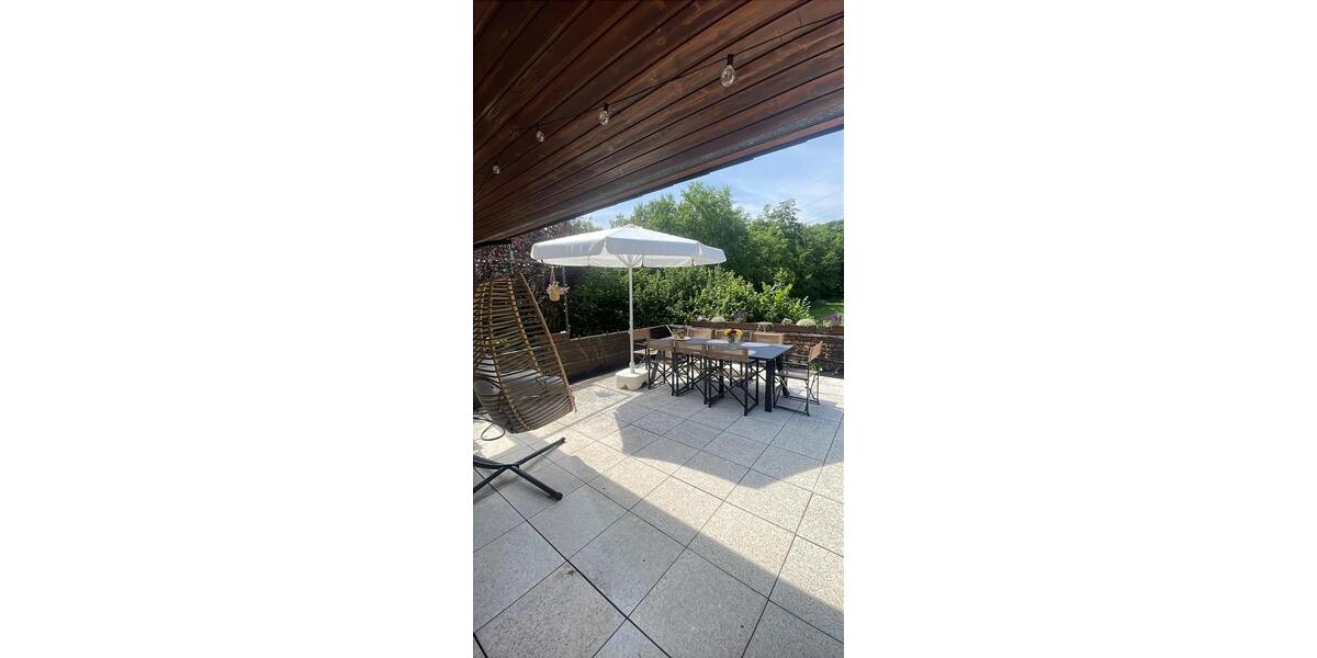 Einfamilienhaus Greifenstein - 17 Zimmer, 400 m&sup2;, 350.000&euro; | Angebot:25340391