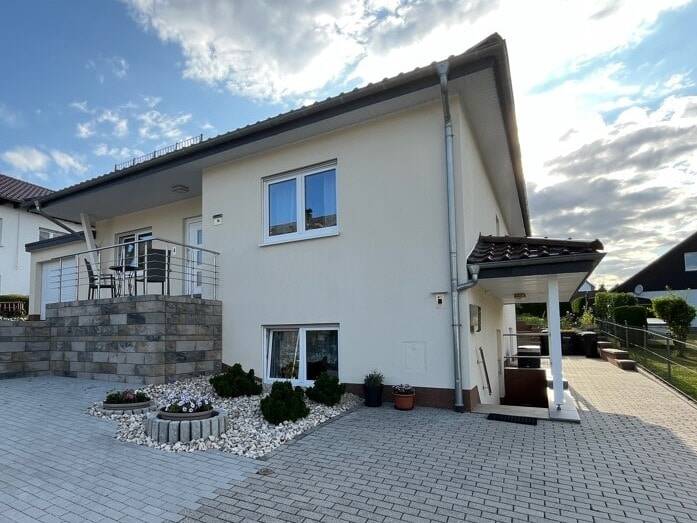 Einfamilienhaus Mittenaar Ballersbach - 7 Zimmer, 170 m&sup2;, 545.000&euro; | Angebot:25969389