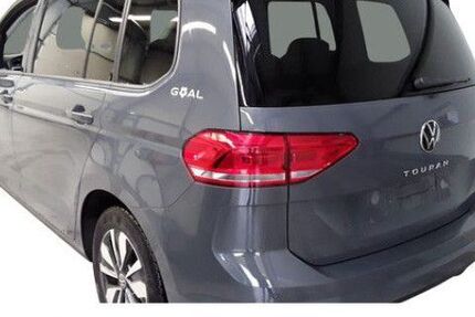 VW Touran 15.800 km 35.490 &euro; Butzbach 35510