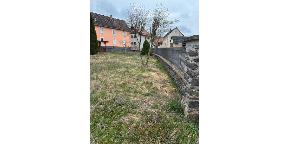 Einfamilienhaus Hungen - 7 Zimmer, 230 m&sup2;, 249.000&euro; | Angebot:26003784