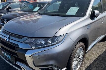 Mitsubishi Outlander 32.450 km 23.490 &euro; Giessen 35394