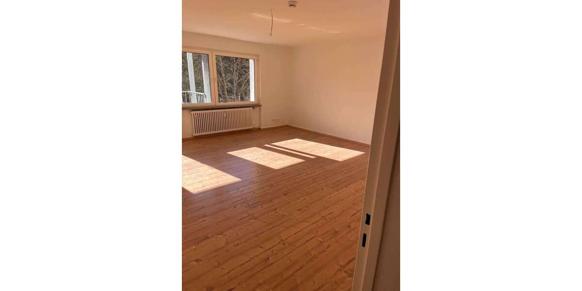 Etagenwohnung Wetzlar Altenberger Straße - 3 Zimmer, 101 m&sup2;, 805&euro; | Angebot:26660039