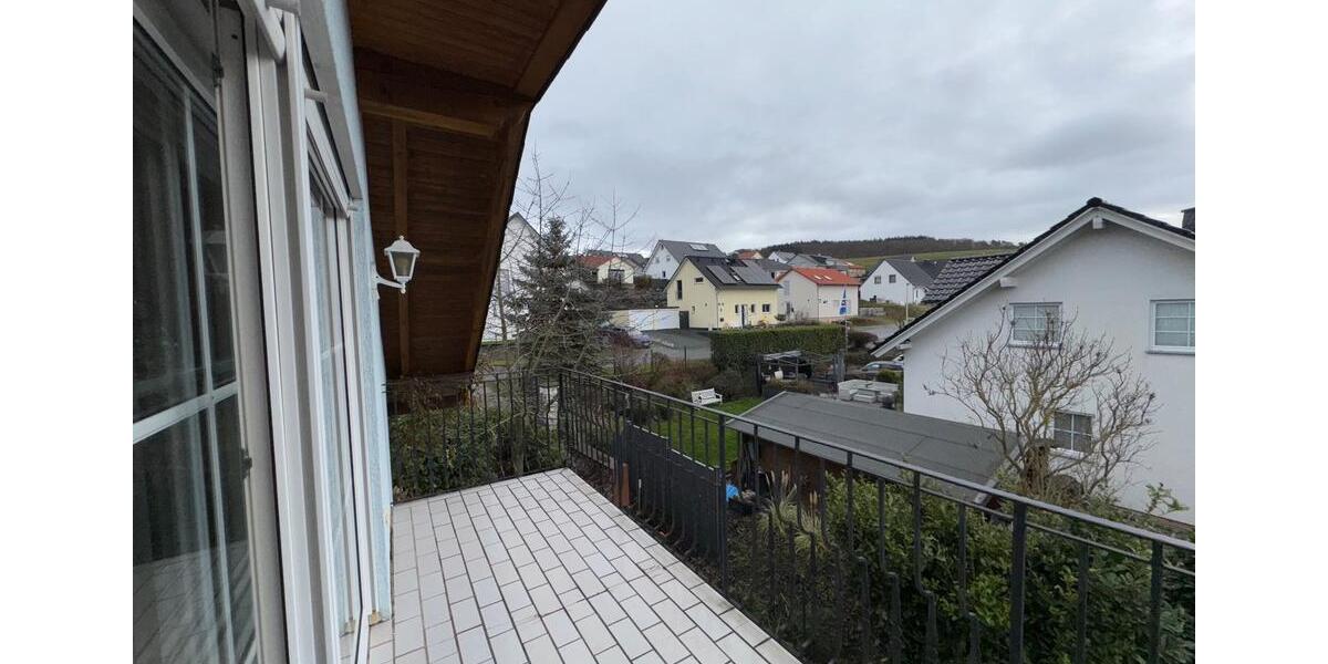 Dachgeschoßwohnung Weilmünster - 3 Zimmer, 123 m&sup2;, 900&euro; | Angebot:25944225