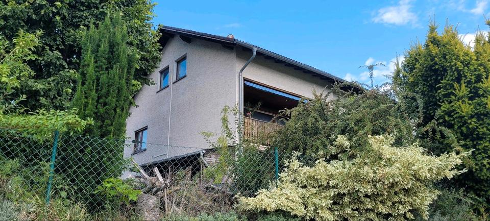 Mehrfamilienhaus, Wohnhaus Mücke - 17 Zimmer, 300 m&sup2;, 319.000&euro; | Angebot:23122317