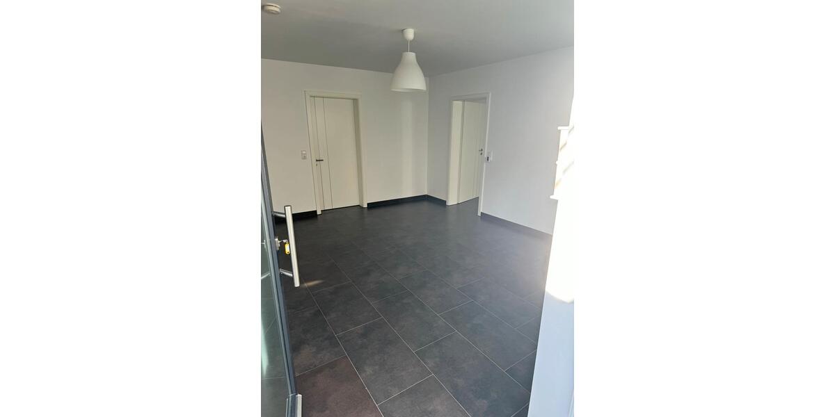 Etagenwohnung Gießen Wieseck - 2 Zimmer, 55 m&sup2;, 900&euro; | Angebot:25977125