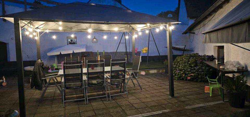 Mehrfamilienhaus, Wohnhaus Lich - 9 Zimmer, 160 m&sup2;, 330.000&euro; | Angebot:25876197