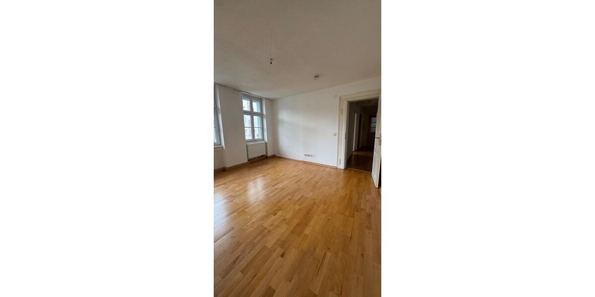 Etagenwohnung Gießen - 3 Zimmer, 60 m&sup2;, 650&euro; | Angebot:26689694