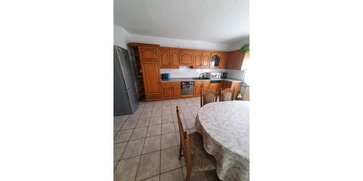 Erdgeschoßwohnung Homberg (Ohm) - 4 Zimmer, 120 m&sup2;, 180.000&euro; | Angebot:26386749