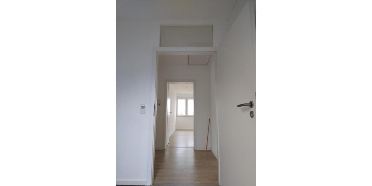 Dachgeschoßwohnung Gießen Allendorf - 3 Zimmer, 100 m&sup2;, 1.200&euro; | Angebot:24940791