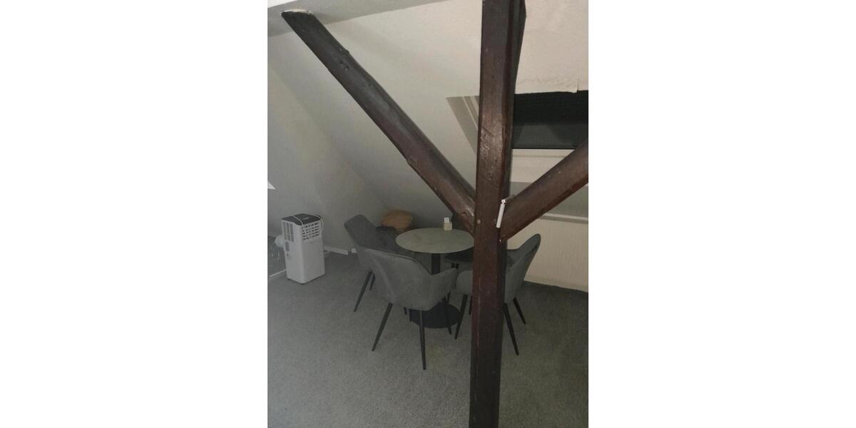 Dachgeschoßwohnung Gießen Allendorf - 1 Zimmer, 50 m&sup2;, 1.000&euro; | Angebot:26178127