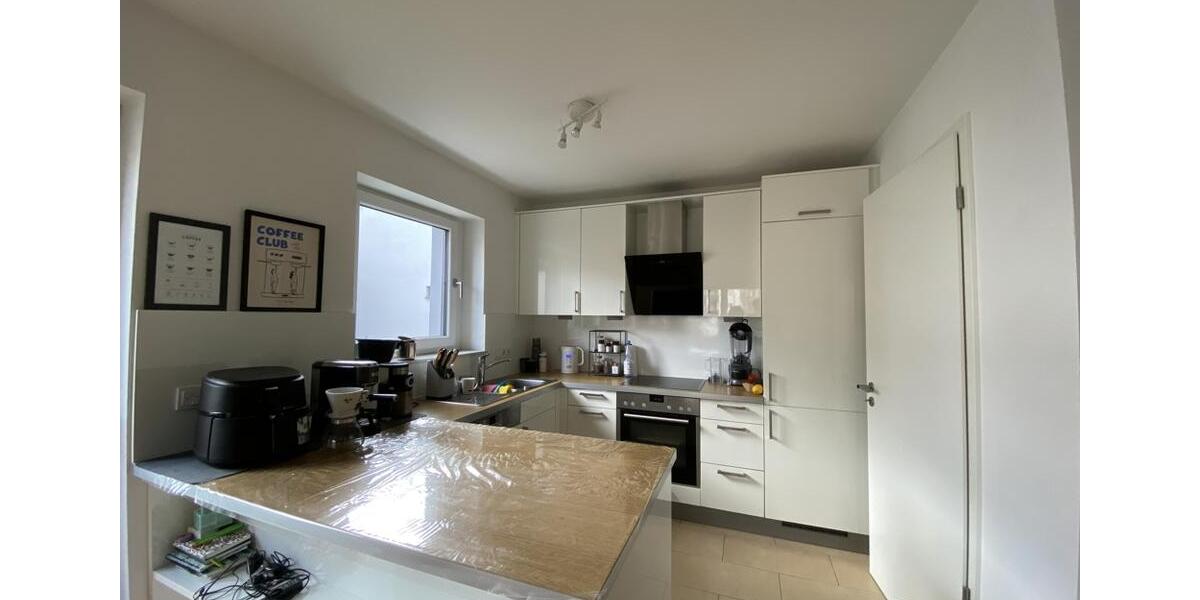 Etagenwohnung Gießen - 3 Zimmer, 90 m&sup2;, 1.050&euro; | Angebot:25964594