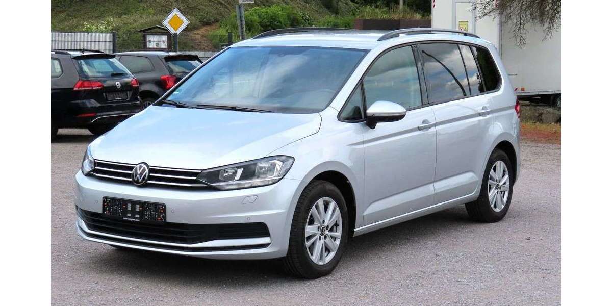 VW Touran 125.000 km 21.500 &euro; Solms-Oberbiel 35606