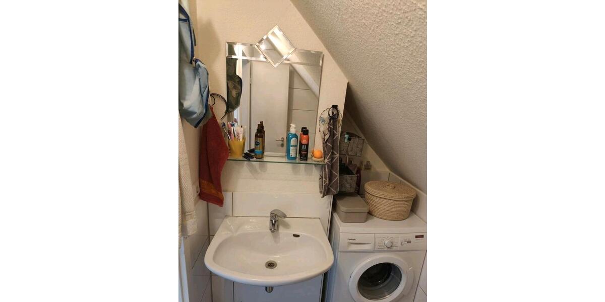 Etagenwohnung Bad Nauheim - 1 Zimmer, 30 m&sup2;, 660&euro; | Angebot:26680429